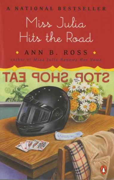 Miss Julia hits the road [Paperback] / Ann B. Ross.
