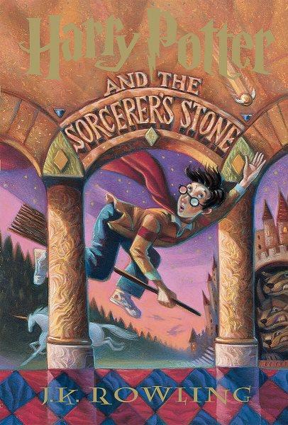 Harry Potter and the sorcerer's stone / by J.K. Rowling ; illustrations by Mary GrandPré.